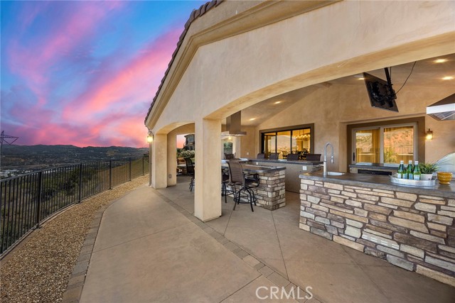 21925 Heatheridge Drive, Yorba Linda CA: https://media.crmls.org/medias/38e4d0d2-8032-4eb0-892b-457841a40290.jpg
