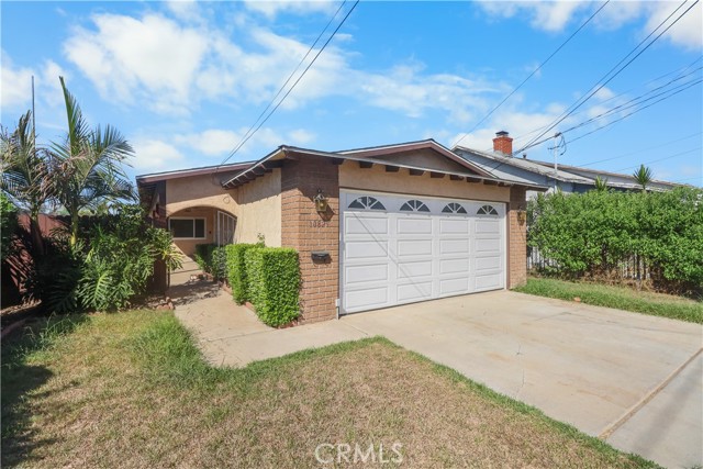 10829 Firmona Avenue photo 3