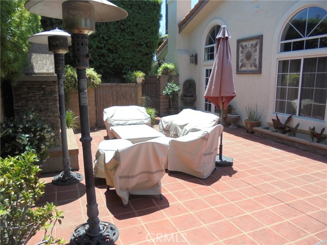 1535 Via Arroyo, La Verne CA: https://media.crmls.org/medias/38e53a83-91fb-436b-92eb-db01b928b651.jpg