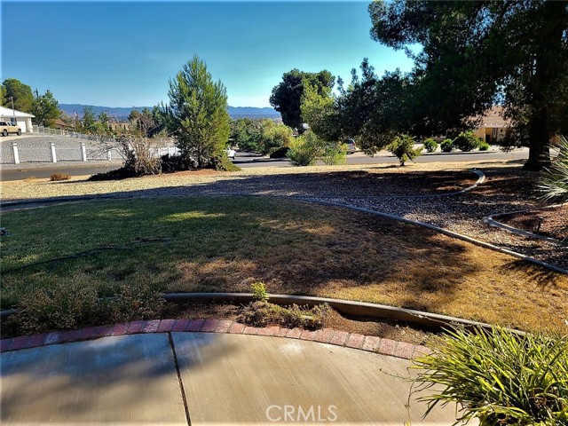 Detail Gallery Image 25 of 25 For 20090 Modoc Rd, Apple Valley,  CA 92308 - 3 Beds | 2/1 Baths