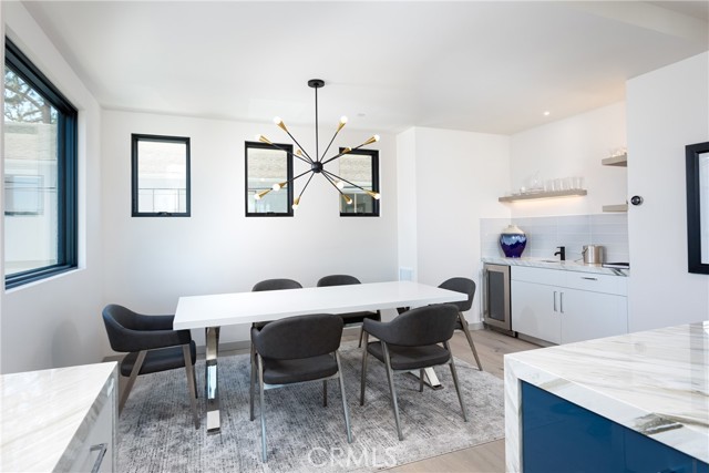 Detail Gallery Image 12 of 30 For 356 Dahlia Place, Corona Del Mar,  CA 92625 - 3 Beds | 3/2 Baths