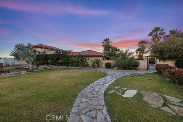 Image 5 of 75 For 74565 22nd Avenue