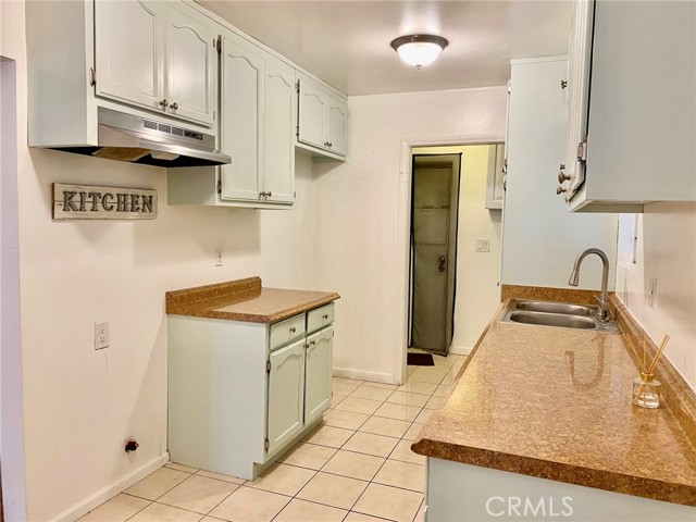 1202 East Acacia Avenue photo 7