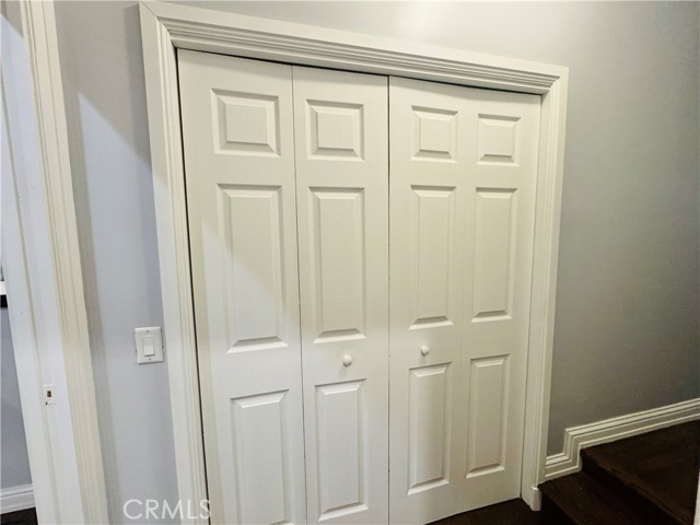 Detail Gallery Image 22 of 44 For 11905 Paso Robles, Granada Hills,  CA 91344 - 4 Beds | 3 Baths