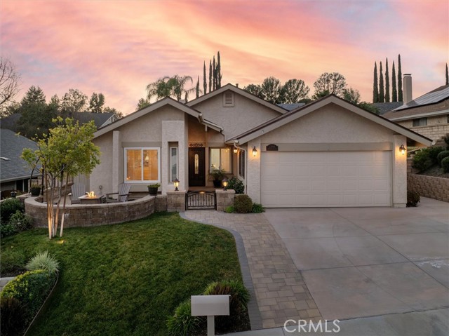 Detail Gallery Image 7 of 46 For 22948 Magnolia Glen, Valencia,  CA 91354 - 4 Beds | 2 Baths