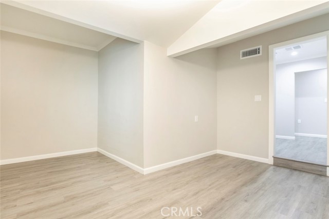 Detail Gallery Image 15 of 38 For 6545 Coldwater Canyon Ave, North Hollywood,  CA 91606 - 4 Beds | 2 Baths