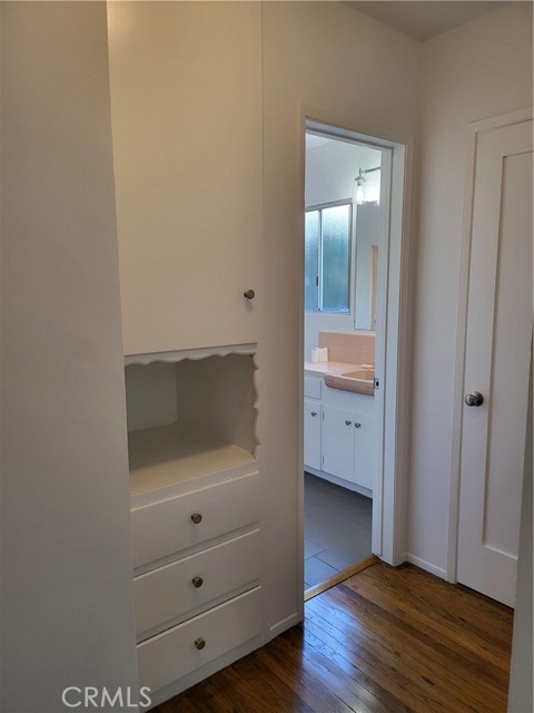 Detail Gallery Image 9 of 14 For 2135 E Florida Street #2,  Long Beach,  CA 90814 - 1 Beds | 1 Baths