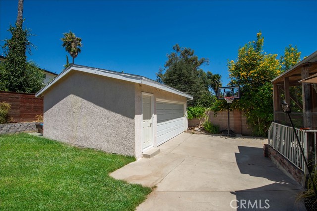 Detail Gallery Image 23 of 30 For 16915 Armstead St, Granada Hills,  CA 91344 - 3 Beds | 2 Baths