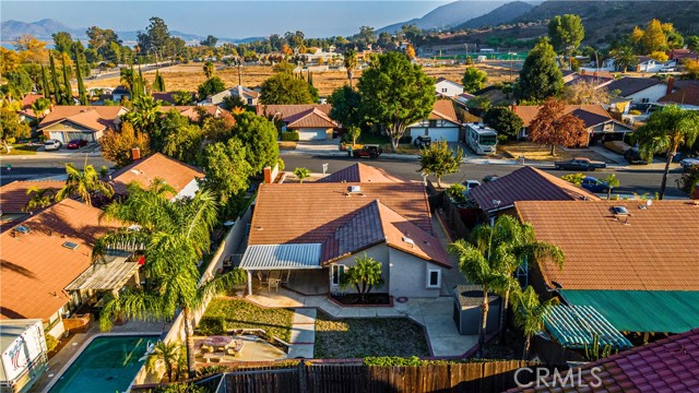 Detail Gallery Image 35 of 42 For 33101 Sangston Dr, Lake Elsinore,  CA 92530 - 4 Beds | 2 Baths