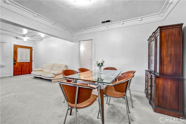 2857 W Avenue 33, Los Angeles CA: https://media.crmls.org/medias/38f0b7ae-748f-421d-a27c-c165bdfa81b5.jpg