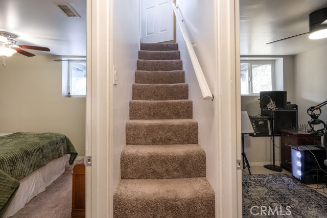 Detail Gallery Image 32 of 40 For 32958 Squirrel Ln, Running Springs,  CA 92382 - 4 Beds | 2 Baths