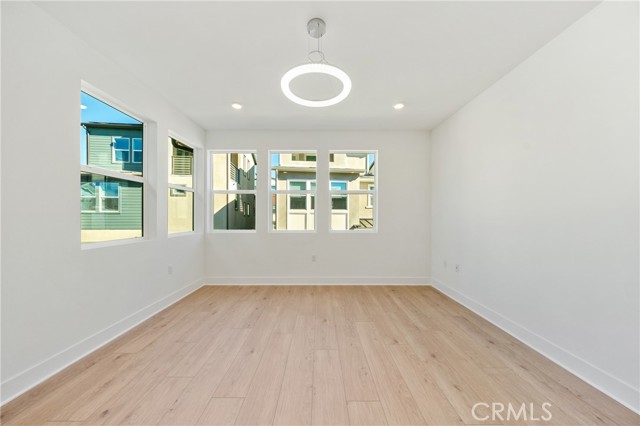 Detail Gallery Image 23 of 45 For 322 Proctor, Irvine,  CA 92618 - 4 Beds | 3/1 Baths