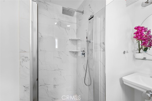 292 Covina Avenue, Long Beach CA: https://media.crmls.org/medias/38f15b9f-caca-4433-b6ff-faa2036edf6c.jpg