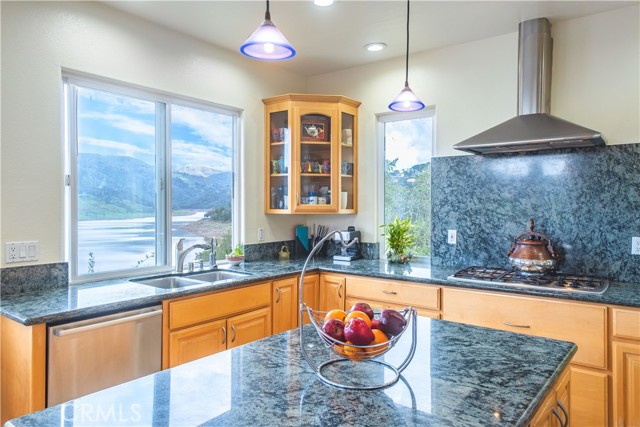 Detail Gallery Image 25 of 46 For 2987 Holiday Ct, Morgan Hill,  CA 95037 - 4 Beds | 3/1 Baths