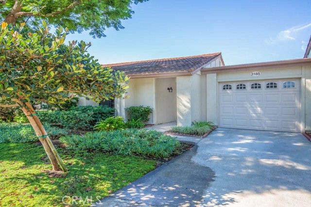 Detail Gallery Image 1 of 25 For 3185 via Buena Vista #B,  Laguna Woods,  CA 92637 - 2 Beds | 2 Baths