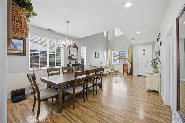 Detail Gallery Image 9 of 47 For 745 Sweet Clover, San Jacinto,  CA 92582 - 5 Beds | 3 Baths