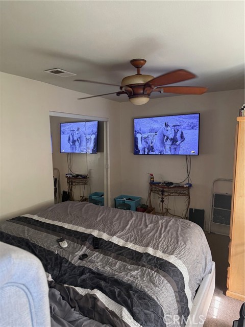 Detail Gallery Image 6 of 15 For 10600 Ruthelen, Los Angeles,  CA 90047 - 4 Beds | 1 Baths