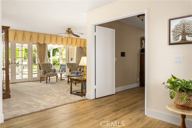 property-img