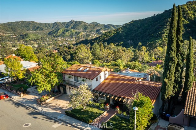 Detail Gallery Image 3 of 73 For 3216 Beaudry Ter, Glendale,  CA 91208 - 4 Beds | 4 Baths