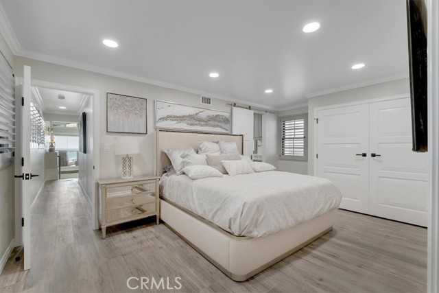 Detail Gallery Image 20 of 31 For 2808 W Oceanfront, Newport Beach,  CA 92663 - 4 Beds | 4 Baths