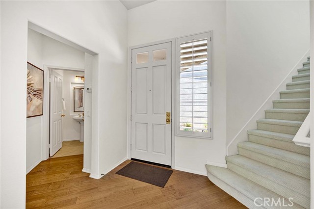 Detail Gallery Image 15 of 24 For 2516 Lewis Dr, Tustin,  CA 92782 - 3 Beds | 2/1 Baths