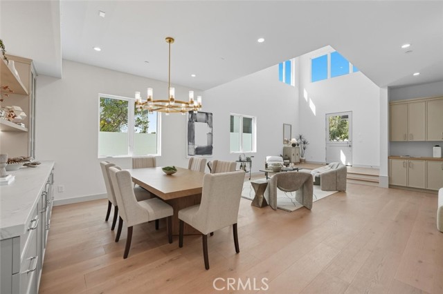 2904 Palm Avenue, Manhattan Beach CA: https://media.crmls.org/medias/38f67668-5d9e-4bc7-90c3-58fc12eb46e6.jpg