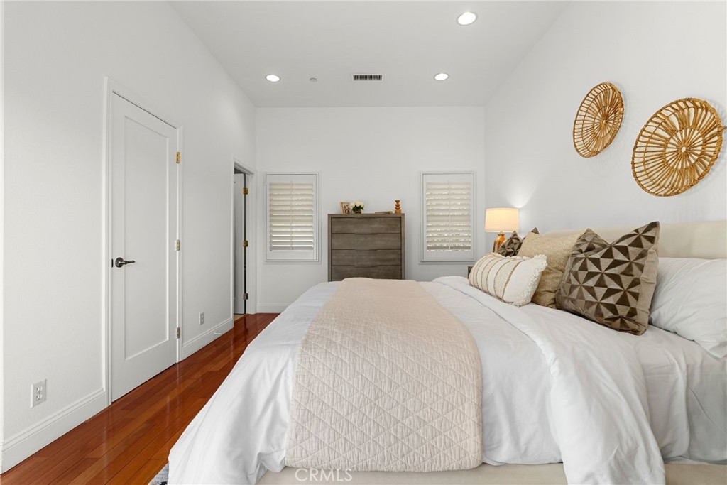 736 Luton DriveGlendale image #17