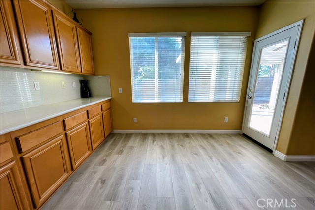 Detail Gallery Image 16 of 56 For 13977 Blue Ribbon Ln, Corona,  CA 92880 - 4 Beds | 3/1 Baths