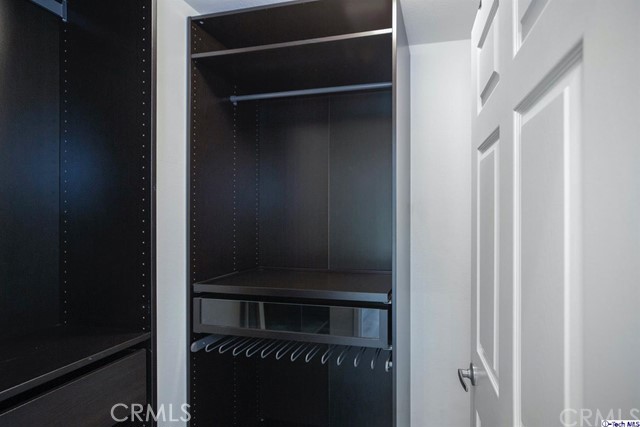 2 Bed Home for Sale in Sherman Oaks, California