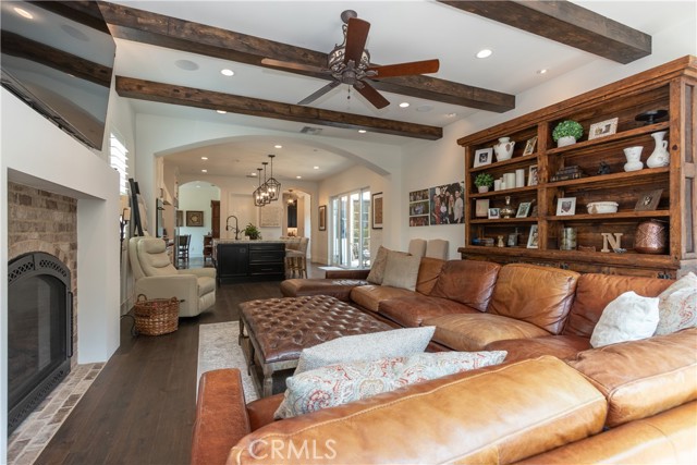 29919 Hidden Creek Drive, San Juan Capistrano CA: https://media.crmls.org/medias/38f9080a-330d-45f6-a5e1-cee8a37a4211.jpg