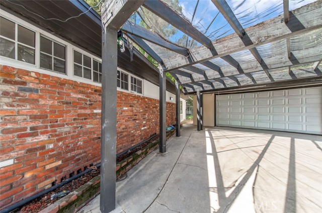 Image 10 of 35 For 8787 Via Linda