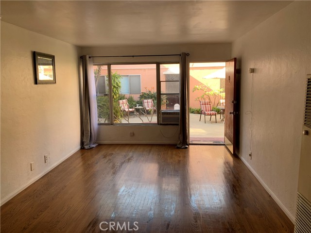 Detail Gallery Image 26 of 33 For 930 E 1st St #10,  Long Beach,  CA 90802 - 1 Beds | 1 Baths