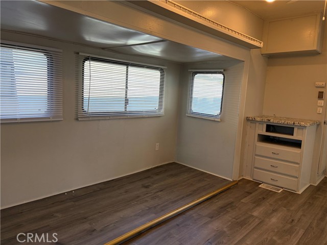 Detail Gallery Image 12 of 20 For 906 Acorn Dr, San Jacinto,  CA 92583 - 1 Beds | 1 Baths