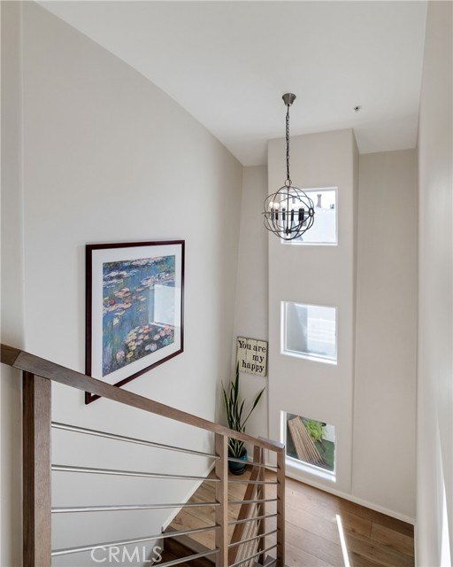 Detail Gallery Image 21 of 38 For 647 2nd, Hermosa Beach,  CA 90254 - 3 Beds | 2/1 Baths