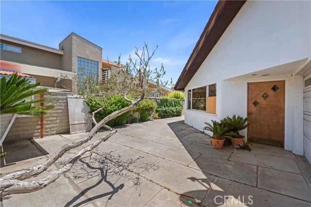 2901 Winlock Road, Torrance CA: https://media.crmls.org/medias/38fb145a-1af2-4db7-82e3-e7f57ce91898.jpg