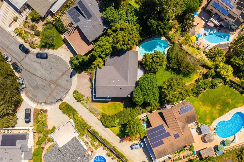 MLS #OC25155618 img 37