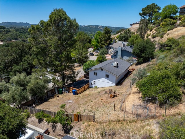 Detail Gallery Image 2 of 38 For 5775 Hermosilla Avenue, Atascadero,  CA 93422 - 3 Beds | 2 Baths