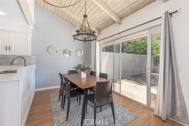 Detail Gallery Image 9 of 30 For 1546 Holly Ct, Thousand Oaks,  CA 91360 - 3 Beds | 2/1 Baths