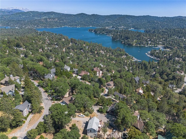 Detail Gallery Image 34 of 35 For 27625 St Bernard Ln, Lake Arrowhead,  CA 92352 - 3 Beds | 2 Baths