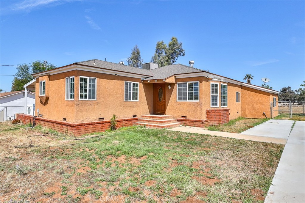 18266 Roberts