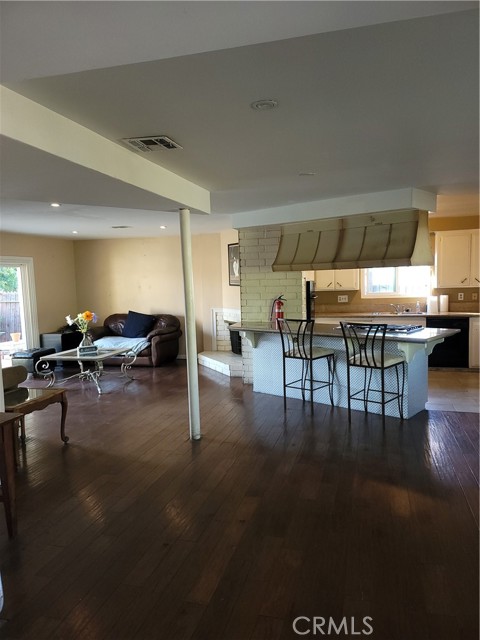 8600 Mason Avenue, Winnetka CA: https://media.crmls.org/medias/38fdcd67-9b13-45c0-9a2e-2673bdc2fa9d.jpg