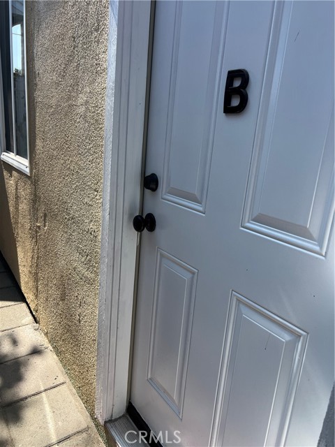 15202 Lorne Street, Panorama City CA: https://media.crmls.org/medias/38fdfa1c-1576-45df-958d-2bb3d1f9e7c8.jpg