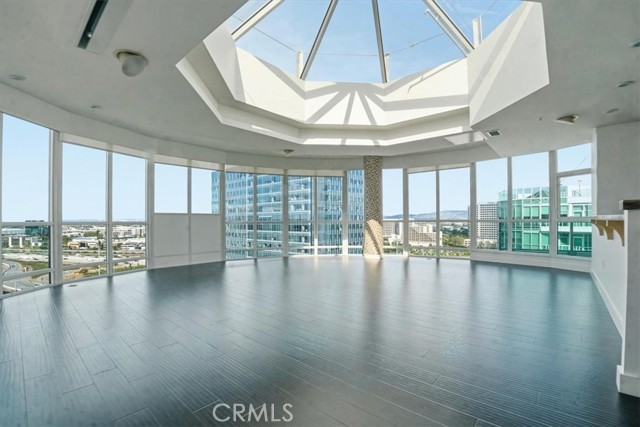 Detail Gallery Image 2 of 50 For 3131 Michelson #1802,  Irvine,  CA 92612 - 3 Beds | 2 Baths