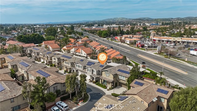 Detail Gallery Image 2 of 40 For 2313 Navigation, Placentia,  CA 92870 - 3 Beds | 2/1 Baths