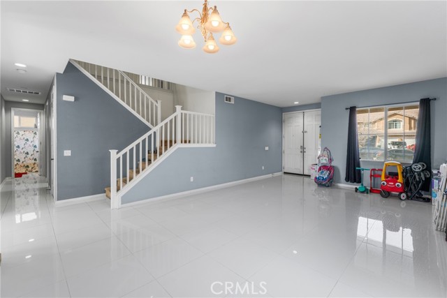 9143 Ocotillo, Hesperia CA: https://media.crmls.org/medias/38fef3d6-a114-48d4-abb5-7f3c1e64eedc.jpg