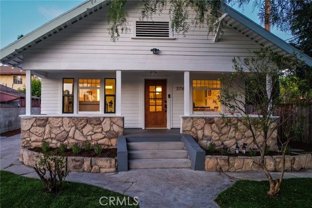 3716 & 3714 Rosemead Avenue, Los Angeles CA: https://media.crmls.org/medias/39003539-95e1-4cf5-8e52-d54eb5939100.jpg