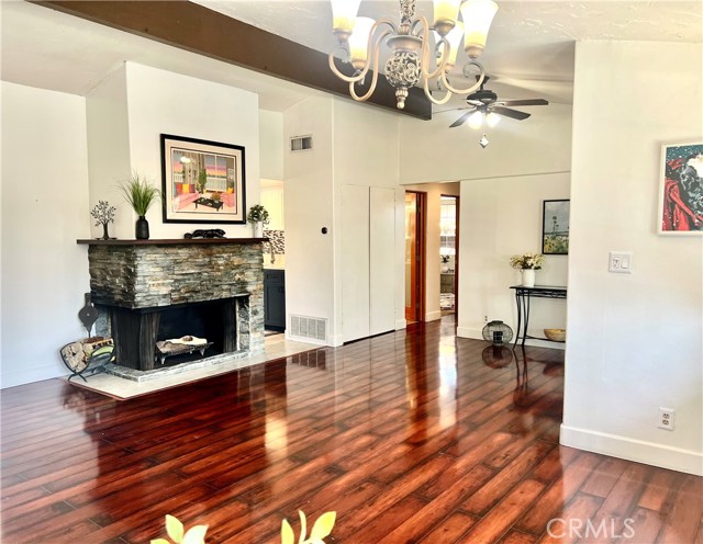 1767 W Chandeleur Drive, San Pedro (los Angeles), California 90732, 4 Bedrooms Bedrooms, ,2 BathroomsBathrooms,Residential,For Sale,1767 W Chandeleur Drive,CRSB25116560