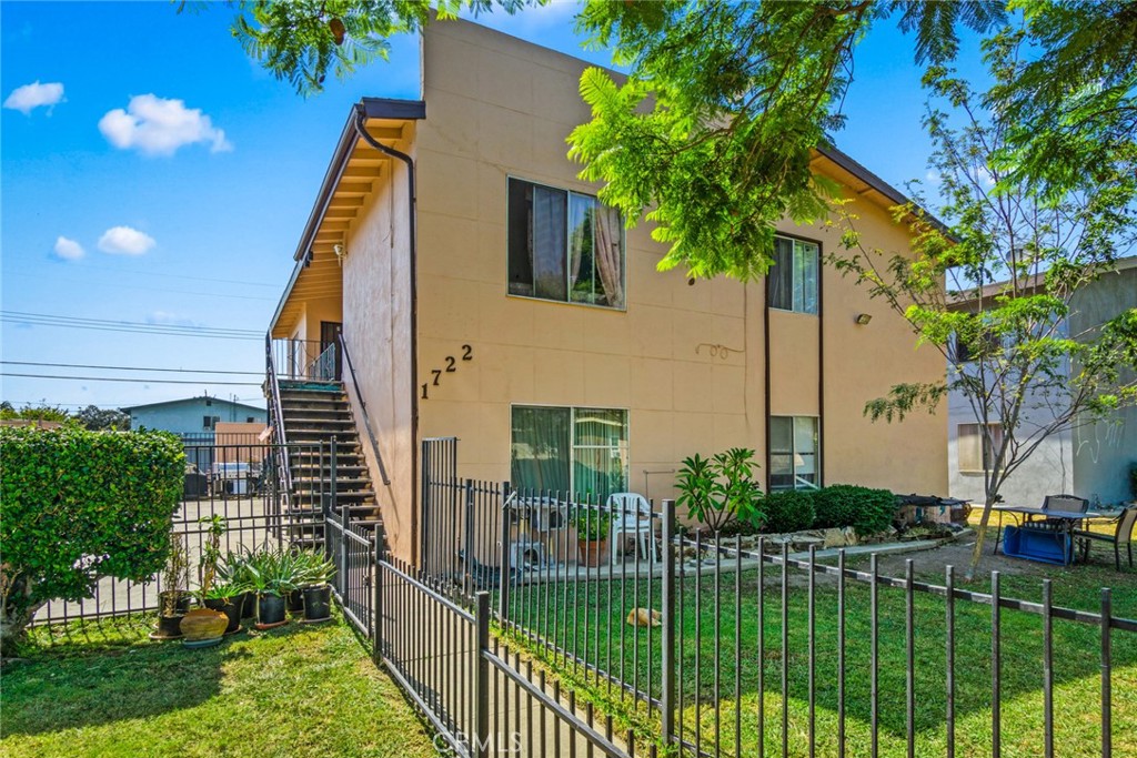 1722 Evergreen Street, Santa Ana, CA 92707