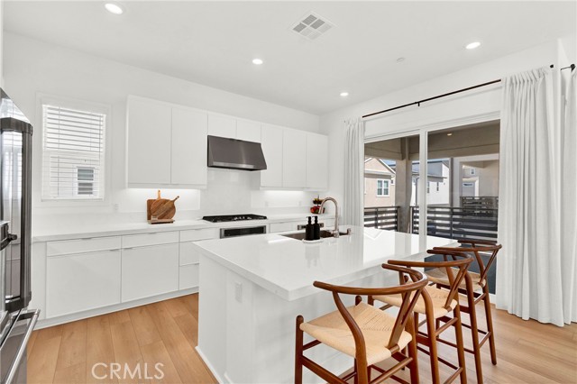 Detail Gallery Image 11 of 48 For 74 Dudley, Irvine,  CA 92618 - 4 Beds | 4 Baths