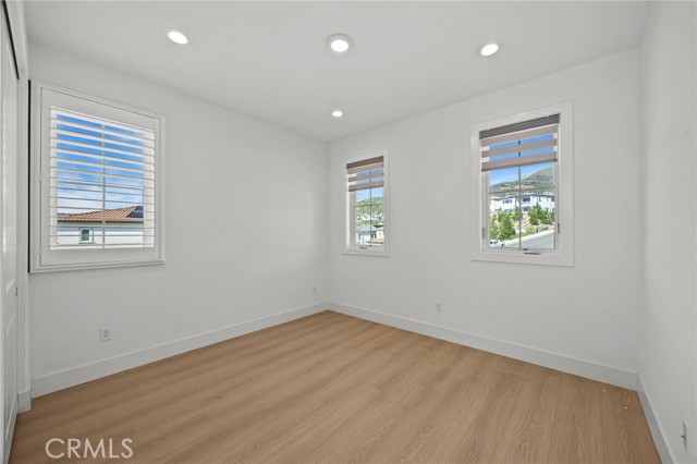 Detail Gallery Image 42 of 60 For 20638 W Deer Grass Ct Ct, Porter Ranch,  CA 91326 - 5 Beds | 5/1 Baths